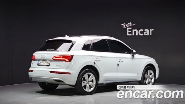 Audi Q5 (FY) Premium, 2020 2