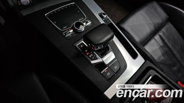 Audi Q5 (FY) Premium, 2020 9