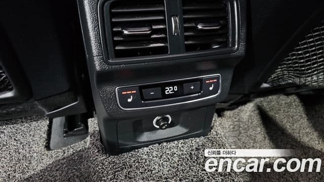 Audi Q5 (FY) Premium, 2020 19