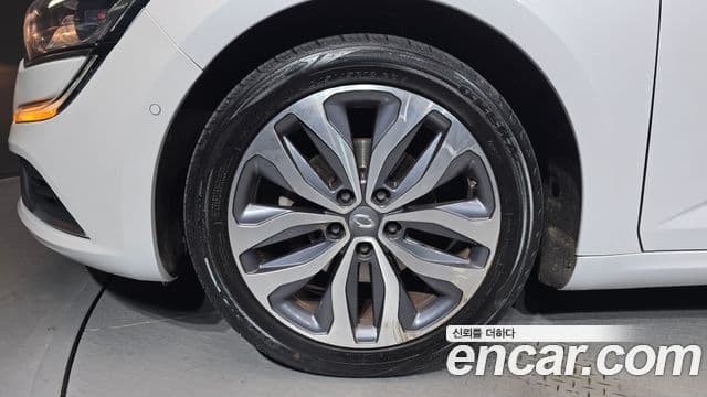 Renault Korea(Samsung) SM6 2.0 LPe RE (для людей с инвалидностью), 2016 все фото