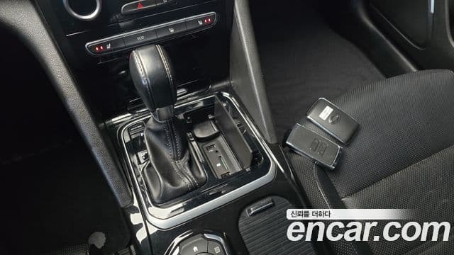 Renault Korea(Samsung) SM6 2.0 LPe RE (для людей с инвалидностью), 2016 9