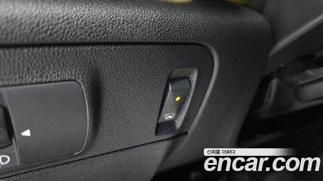 Renault Korea(Samsung) SM6 2.0 LPe RE (для людей с инвалидностью), 2016 19