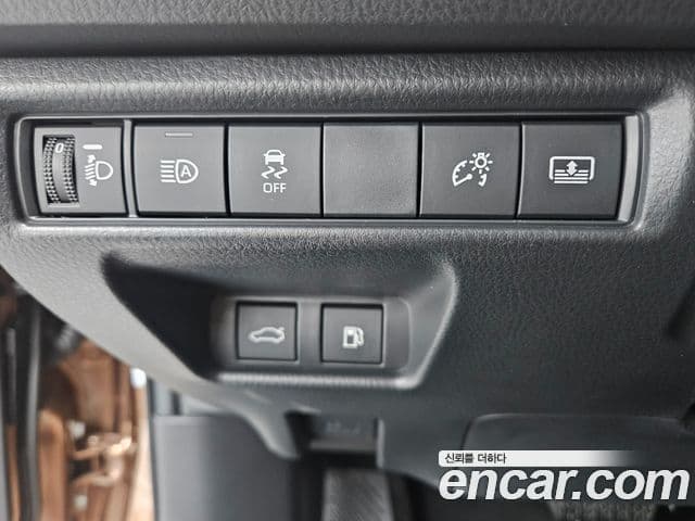 Toyota 캠리 (XV80) 2.5 XLE гибрид, 2025 10