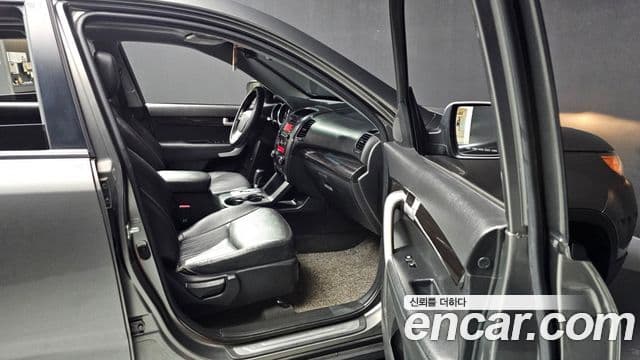 Kia Sorento R топовая версия, 2011 11