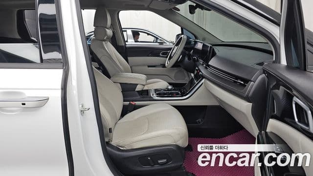 Kia Carnival 4세대 Signature, 2021 11
