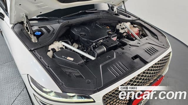 Genesis GV70, 2021 6