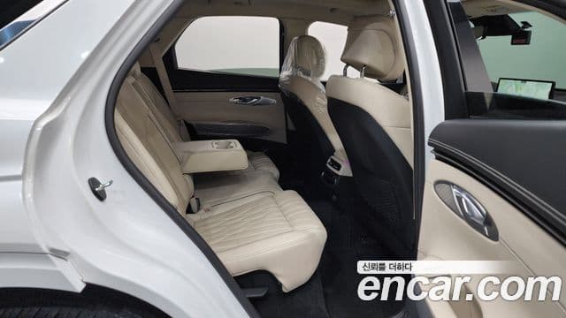 Genesis GV70, 2021 12