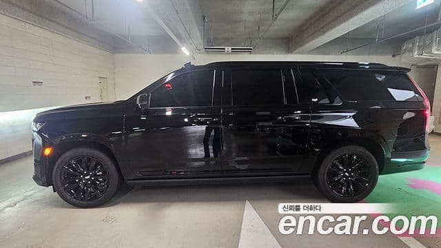 Cadillac Escalade 5세대 ESV Sport Platinum, 2024 3