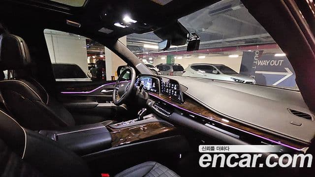 Cadillac Escalade 5세대 ESV Sport Platinum, 2024 13