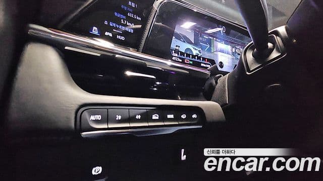 Cadillac Escalade 5세대 ESV Sport Platinum, 2024 16