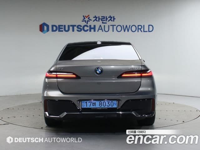 BMW i7 (G70) eDrive 50 M Sport, 2024 4