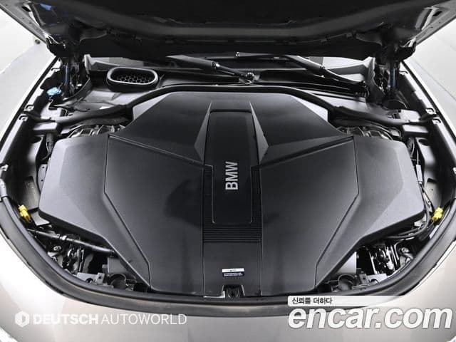 BMW i7 (G70) eDrive 50 M Sport, 2024 6