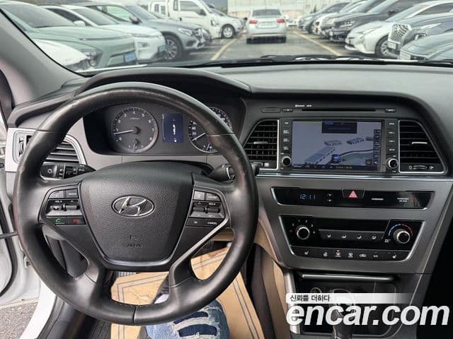 Hyundai LF Sonata Modern, 2017 11