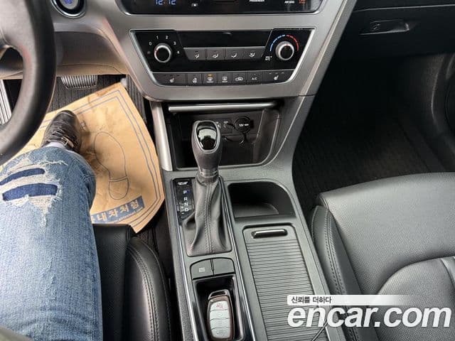 Hyundai LF Sonata Modern, 2017 13