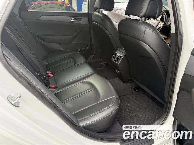 Hyundai LF Sonata Modern, 2017 17