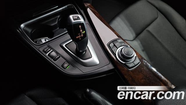 BMW 3시리즈 (F30), 2013 9