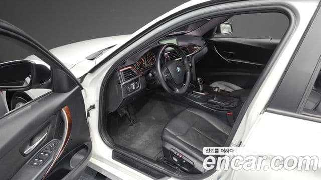 BMW 3시리즈 (F30), 2013 10