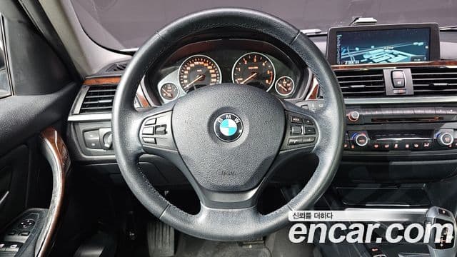 BMW 3시리즈 (F30), 2013 15