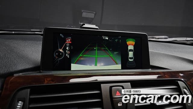 BMW 3시리즈 (F30), 2013 18