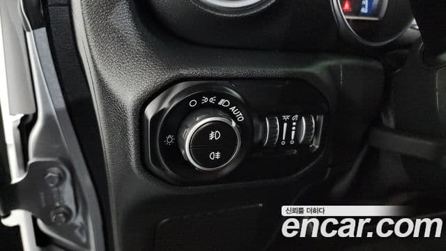 Jeep Wrangler (JL) 2.0 Overland Power top 4도어, 2020 14