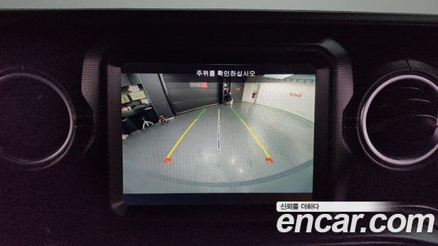 Jeep Wrangler (JL) 2.0 Overland Power top 4도어, 2020 17