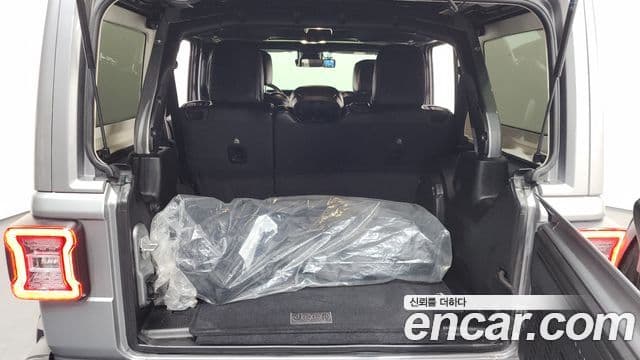 Jeep Wrangler (JL) 2.0 Overland Power top 4도어, 2020 20