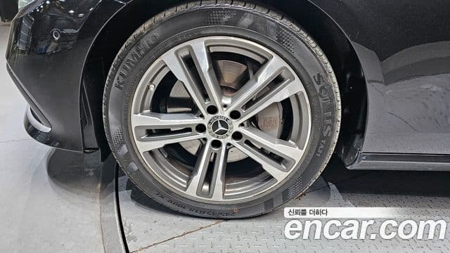 Mercedes-Benz E-класс W213 Avantgarde, 2021 все фото