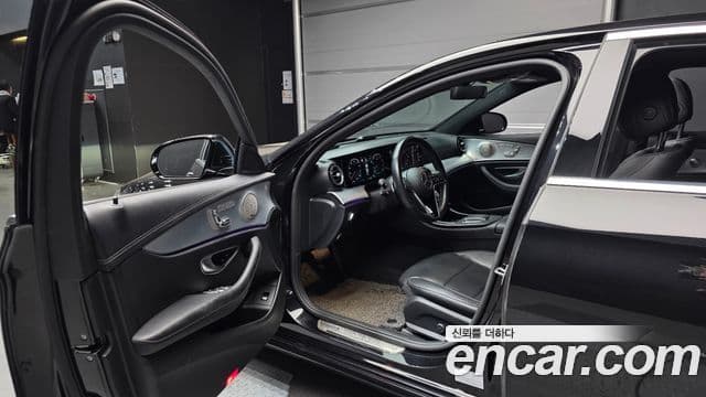 Mercedes-Benz E-класс W213 Avantgarde, 2021 11