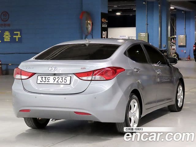 Hyundai Avante MD M16 GDI Smart, 2013 4