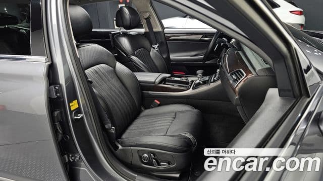 Genesis EQ900 Premium Luxury, 2016 10