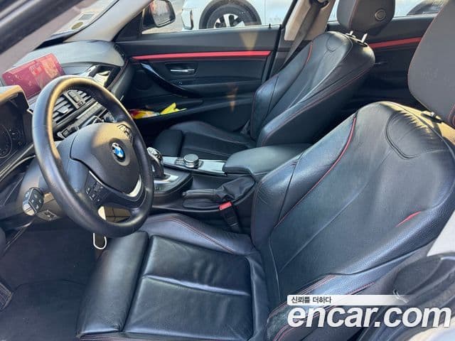 BMW 3시리즈 GT (F34) GT 320d xDrive Sport, 2018 11
