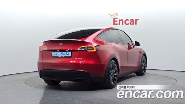 Tesla модель Y performance AWD, 2021 2
