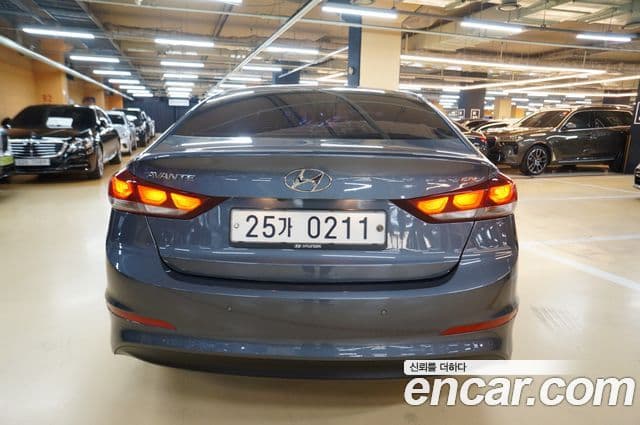 Hyundai Avante AD 1.6 GDI Smart, 2017 4