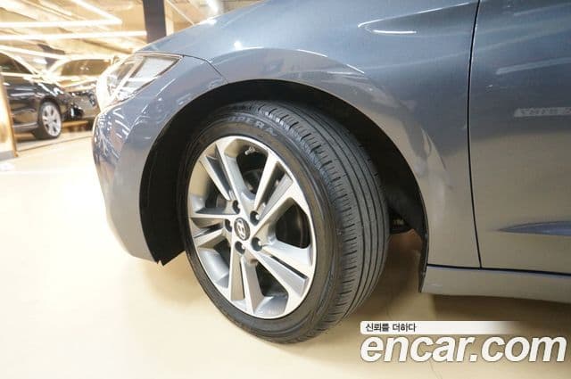 Hyundai Avante AD 1.6 GDI Smart, 2017 все фото