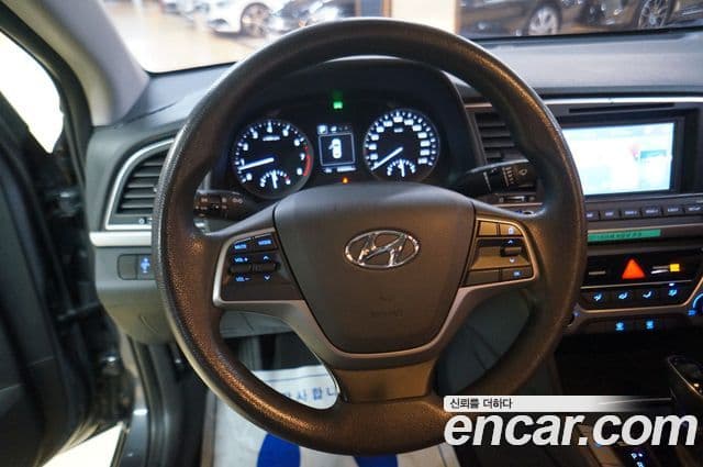 Hyundai Avante AD 1.6 GDI Smart, 2017 8