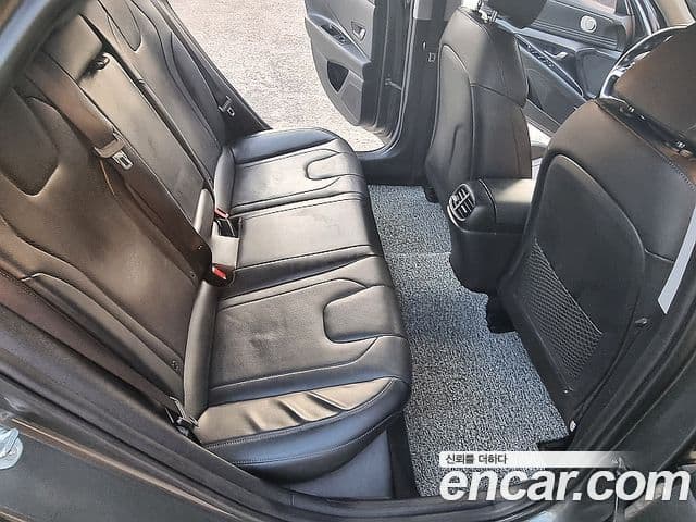Hyundai Avante (CN7) Inspiration, 2022 15