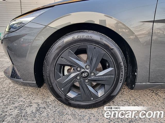 Hyundai Avante (CN7) Inspiration, 2022 19