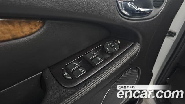 Jaguar X-TYPE, 2006 17