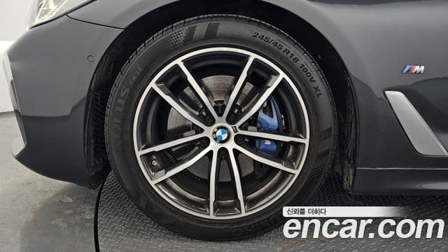 BMW 5시리즈 (G30) 520i M Sport, 2021 все фото