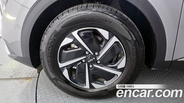 Kia Sportage 5세대 гибрид Prestige 4WD, 2023 все фото