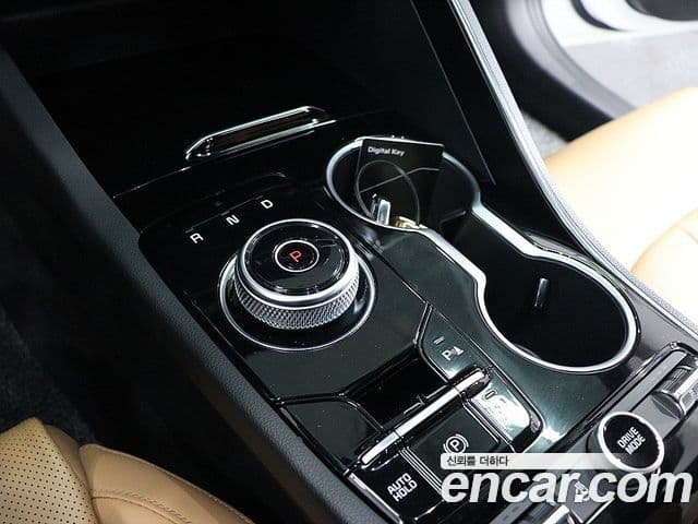 Kia K5 гибрид 3세대 Noblesse, 2023 10