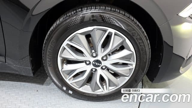 Kia K5 гибрид 3세대 Noblesse, 2023 все фото