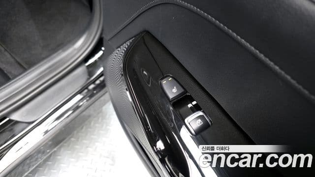 Kia K5 гибрид 3세대 Noblesse, 2023 20