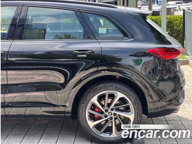 Audi Q5 (80A) 40 TDI Quattro S Line чёрный Edition, 2025 2