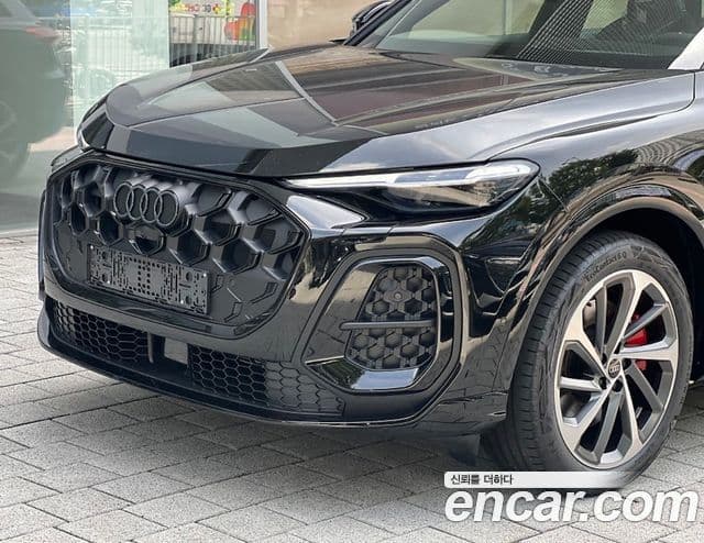 Audi Q5 (80A) 40 TDI Quattro S Line чёрный Edition, 2025 все фото