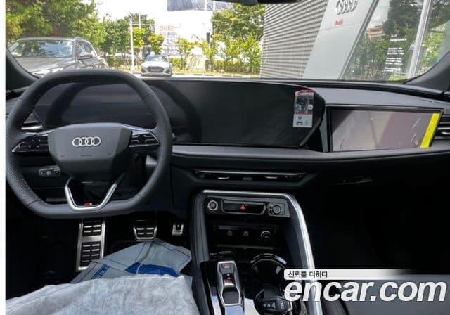 Audi Q5 (80A) 40 TDI Quattro S Line чёрный Edition, 2025 8