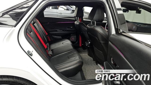 Hyundai Avante (CN7) Inspiration, 2021 12