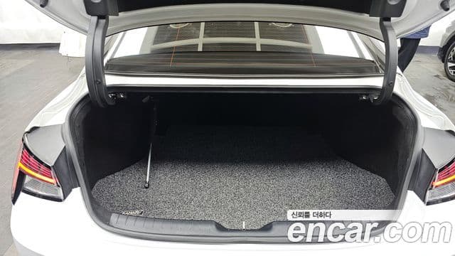 Hyundai Avante (CN7) Inspiration, 2021 20