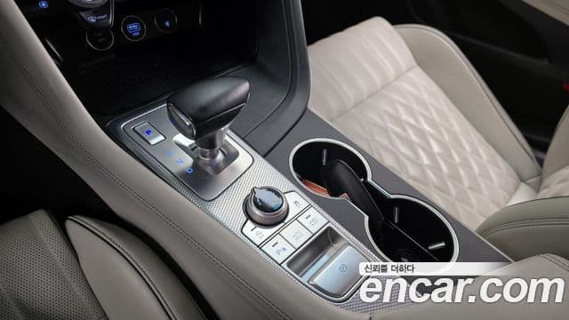 Genesis The / новый New G70, 2021 9