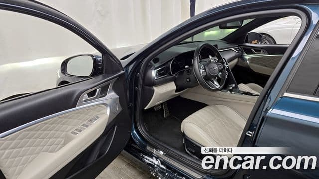 Genesis The / новый New G70, 2021 10